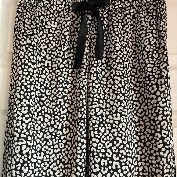 NWOT Ann Taylor Cheetah Print Pajama Set, Size M - Picture 6 of 12